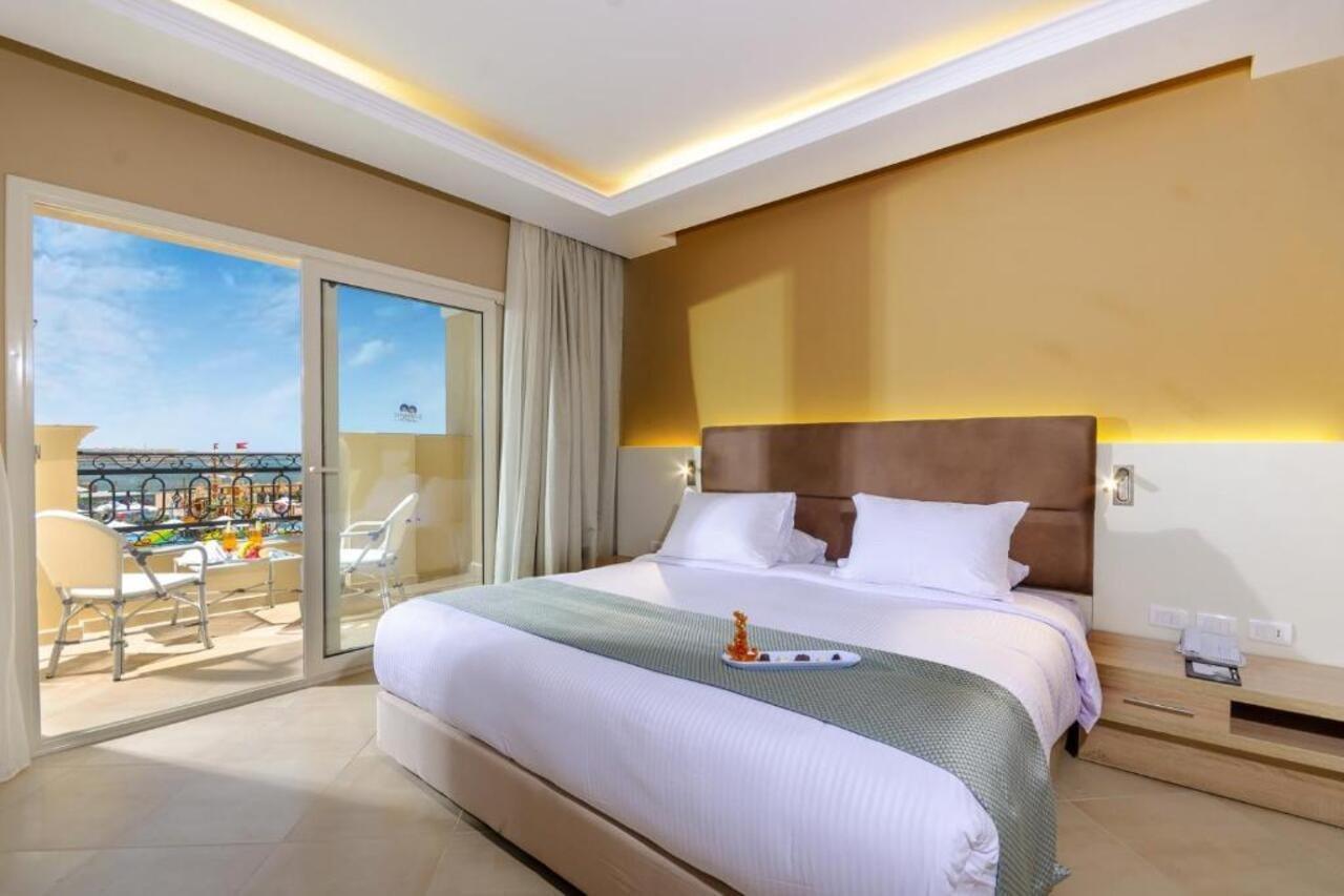 Titanic Royal-Families And Couples Only Hotel Hurghada Exterior foto