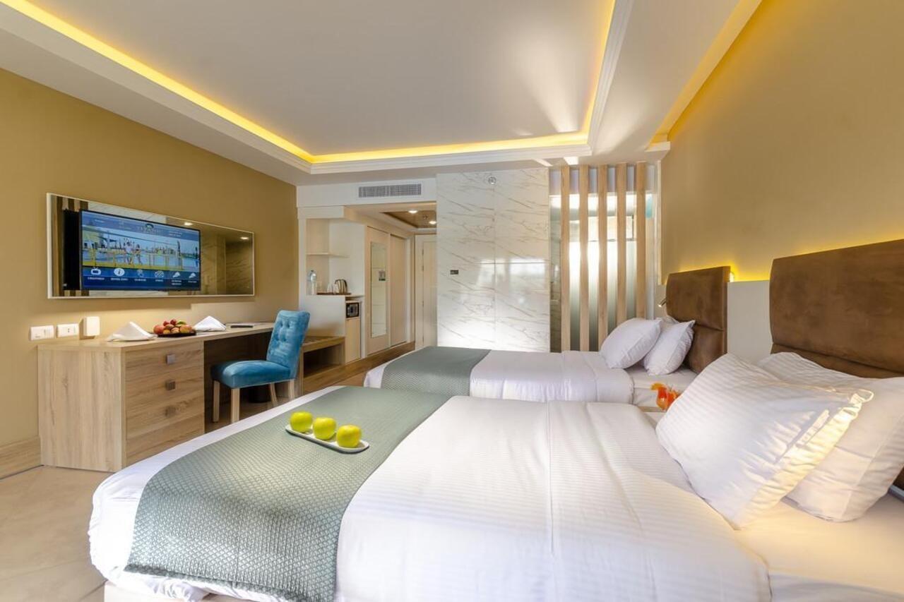Titanic Royal-Families And Couples Only Hotel Hurghada Exterior foto