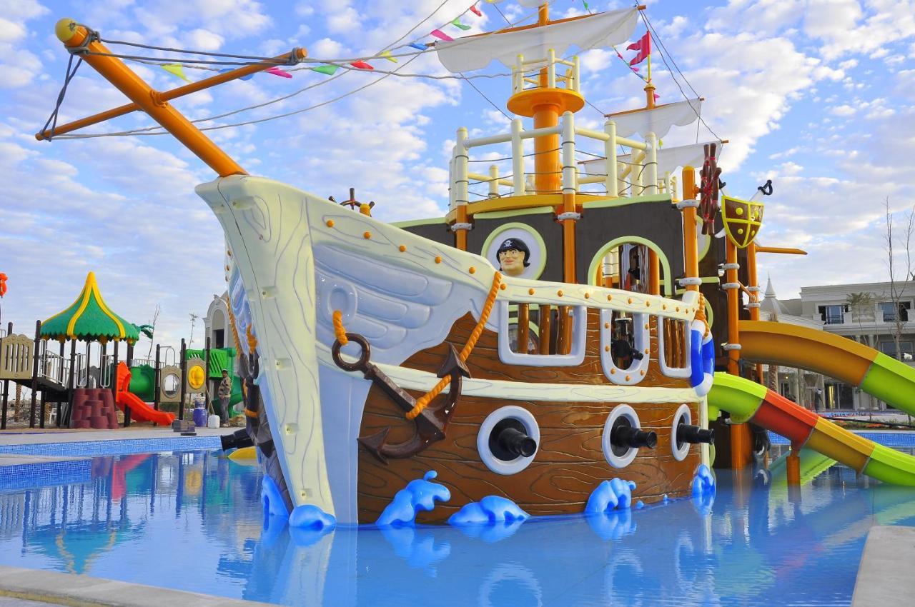 Titanic Royal-Families And Couples Only Hotel Hurghada Exterior foto