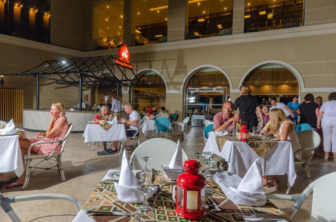 Titanic Royal-Families And Couples Only Hotel Hurghada Exterior foto