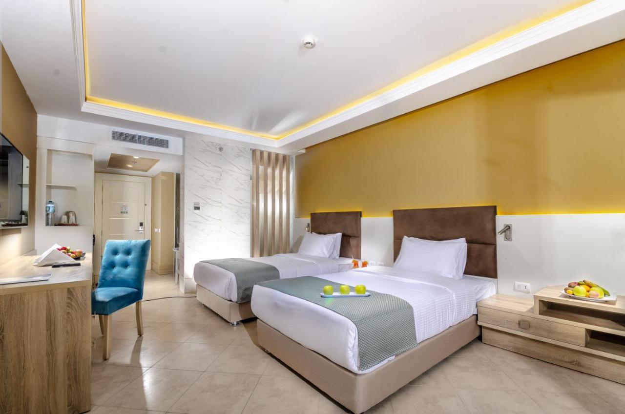 Titanic Royal-Families And Couples Only Hotel Hurghada Exterior foto